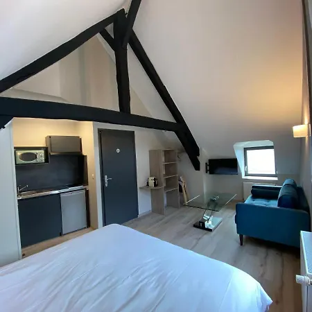 L'escale Du Vexin Apartment *
